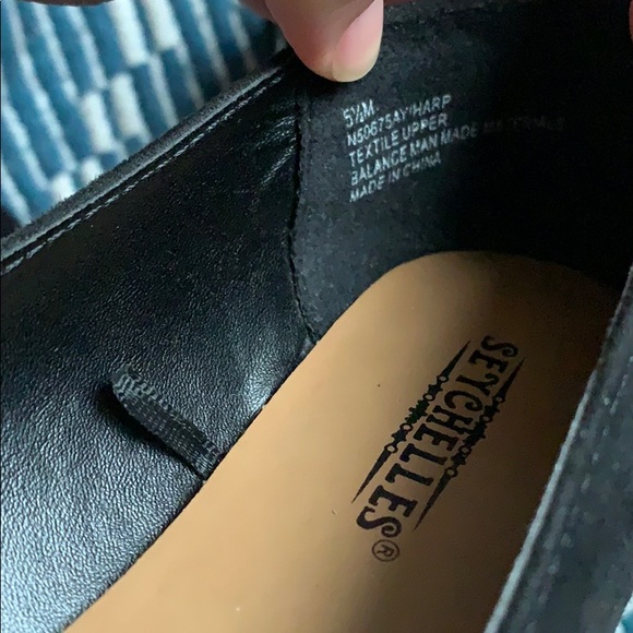 Seychelles NWOT black pointed flats - Picture 3 of 4